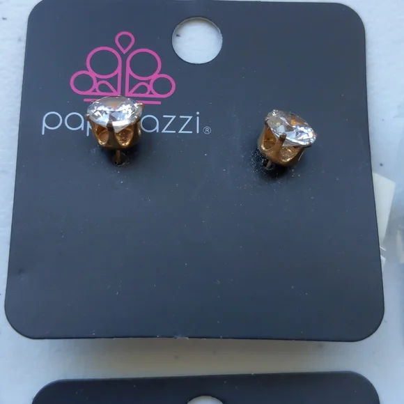 Paparazzi Jewelry Lot of 4 All Posts Diamond Style - Picture 2 of 5